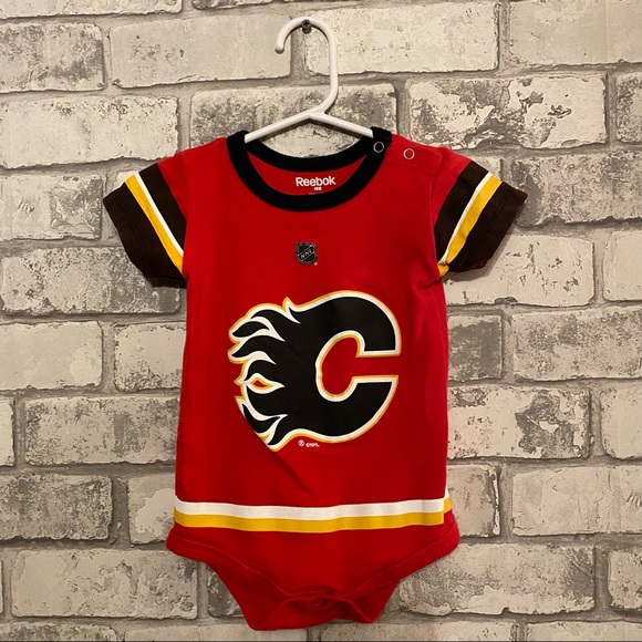 Calgary Flames Onesie Size 18 Months - Picture 1 of 5